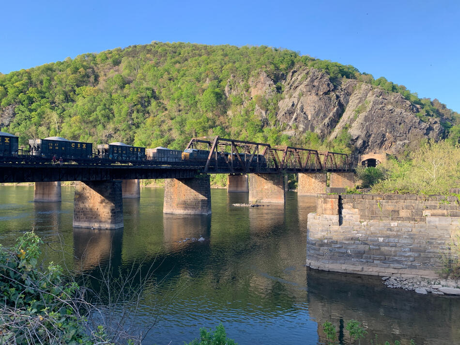 Goodloe Footbridge Across the Potomac, Photo by Caitlin Miller